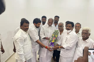 Pondicherry AIADMK leaders visited to the office of the NR Congress party