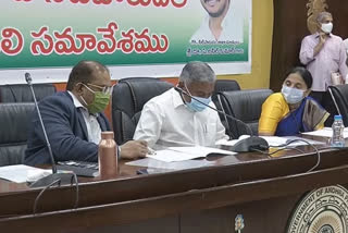 'జిల్లాలో వచ్చే రబీ సీజనుకు 31 టీఎంసీల నీటి కేటాయింపు'