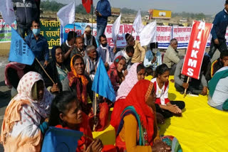 protesting-farmers-allowed-in-delhi-after-protests