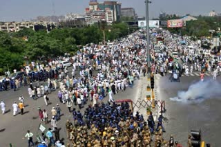 Farmers protest