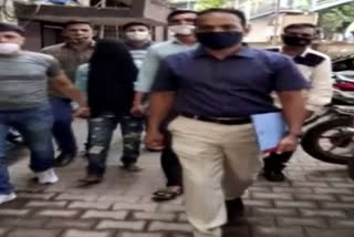 Drug peddler held  Codeine Phosphate  Mumbai Sivaji Nagar