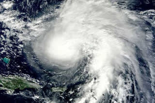 another-cyclone-is-turn-into-a-hurricane-in-48-hours-at-andaman-sea