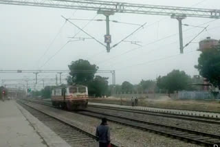 electric trains from jaipur, indian railways, जयपुर जंक्शन