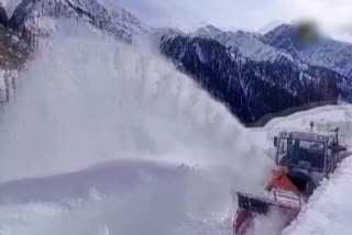 Snow clearance operation