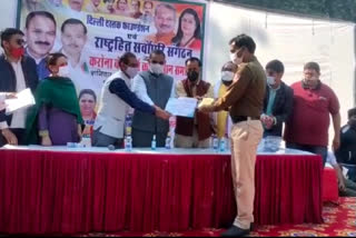 Corona warriors honored by Delhi Dastak Sanstha at RKpuram