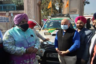 Manish Sisodia flagged off the pagri Yatri