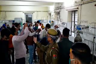 miscreants opened fire on the police,  Dholpur Police News