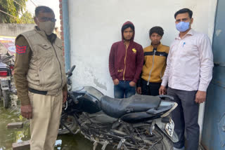 Jaitpur police arrested two accused for theft of motorcycle