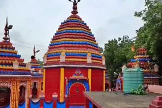 devotees gathered at chinnamastika temple ramgarh