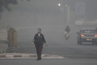 Delhi's air quality turns 'very poor'  Delhi's air quality  Delhi's air pollution  ഡല്‍ഹിയില്‍ വായു ഗുണനിലവാരം  ഡല്‍ഹി വായു മലിനീകരണം  ഡല്‍ഹി