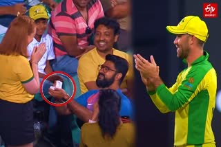 Viral Video: Indian fan proposes Aussie girl in 2nd ODI, she said, 'YES'