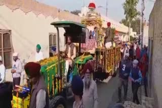 ਪਿੰਡ ਜਰਗ ਵਿਖੇ ਗੁਰੂ ਨਾਨਕ ਦੇਵ ਜੀ ਦੇ 551 ਵੇਂ ਪ੍ਰਕਾਸ਼ ਦਿਹਾੜੇ 'ਤੇ ਨਗਰ ਕੀਰਤਨ ਸਜਾਇਆ ਗਿਆ