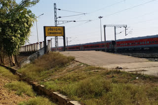 lohardaga-ranchi rail service closed