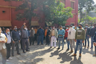 ru-staff-agitation-over-their-pending-demands-in-ranchi