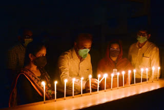 _AIDS_DAY_SPECIAL_CANDLE_LIGHTING_AWARNESS_  ആലപ്പുഴ  'കരുതാം ആലപ്പുഴ  ജില്ലാ കലക്ടർ എ. അലക്സാണ്ടർ  ആലപ്പുഴ വാർത്തകൾ