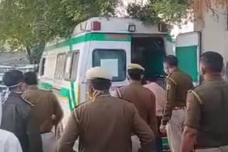 Dausa gangrape victim  Poison consumed outside SSP office  Gang rape victim in Dausa  Gangrape victim consumes poison outside SSP office  കൂട്ടബലാത്സംഗത്തിനിരയായ പെണ്‍കുട്ടി പൊലീസ് സൂപ്രണ്ട് ഓഫീസിന് മുന്നില്‍ ആത്മഹത്യക്ക് ശ്രമിച്ചു  പൊലീസ് സൂപ്രണ്ട് ഓഫീസിന് മുന്നില്‍ ആത്മഹത്യക്ക് ശ്രമിച്ചു  വിഷം കഴിച്ച് ആത്മഹത്യക്ക് ശ്രമിച്ചു