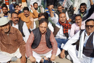 protest against agriculture laws in bundshahr