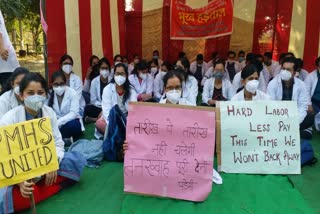 Medical college doctors on hunger strike