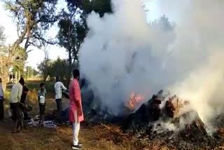 Farm fire in Chittorgarh,  Fire in kalwar