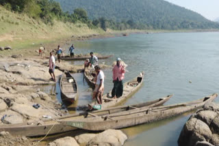 Odisha fishermen suffer due to implementation of 'No Fishing Zone' at Satkosia