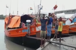 Several Bengali fishermen were captured by Bangladeshi border guards