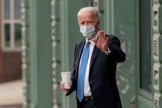 Biden urges Americans to avoid Christmas travel to prevent spread of coronavirus