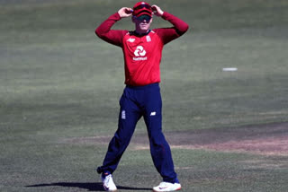 Cape Town, England captain, Eoin Morgan,  Nathan Leamon