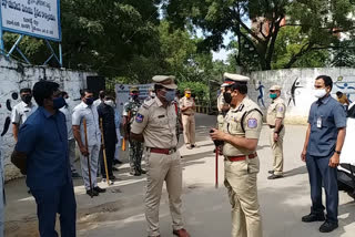 CP Mahesh Bhagwat inspected the polling stations
