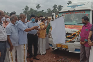 The pilgrimage to Punyam Poonkavanam started from Kozhikode  Punyam Poonkavanam  പുണ്യം പൂങ്കാവനം സന്ദേശ തീർത്ഥയാത്ര കോഴിക്കോട് നിന്നും ആരംഭിച്ചു  പുണ്യം പൂങ്കാവനം  സന്ദേശ തീർത്ഥയാത്ര  കോഴിക്കോട് നിന്നും ആരംഭിച്ചു  ശബരിമല