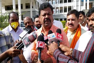 MP Renukacharya outrage on vatal nagraj