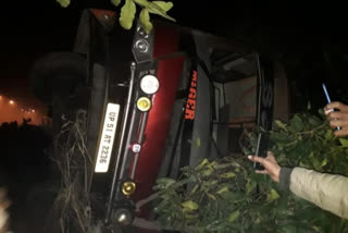 bus overturned yamunanagar