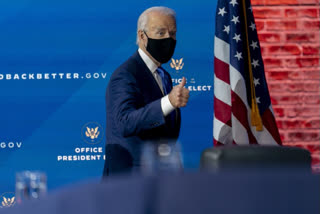 Among first acts, Biden to call for 100 days of mask-wearing