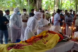 c r jayaprakash passed away  c r jayaprakash kayamkulam  കായംകുളം കോൺഗ്രസ്  kayamkulam congress  കായംകുളത്തിന്‍റെ സി.ആറിന് നാടിന്‍റെ അന്ത്യാഞ്ജലി  സി.ആർ ജയപ്രകാശ് അന്തരിച്ചു