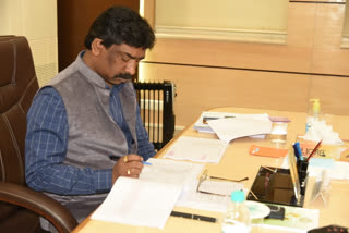 CM reviews school education literacy