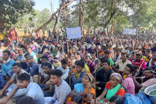 tribal-movement-continued-to-second-day-of-nikko-hatao-bastar-bachao