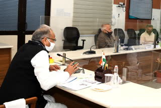 Rajasthan corona review, Chief Minister Ashok Gehlot's meeting