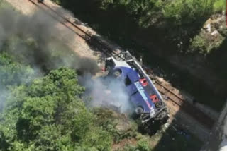 Bus plunges off bridge in Brazil, killing at least 10