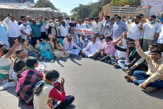 ncp-agitation-against-agricultural-law-in-jalgaon