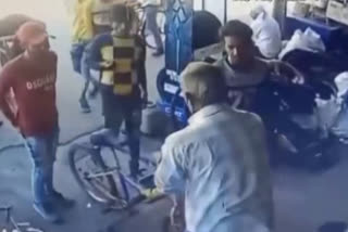 crooks entered the bicycle store with a knife