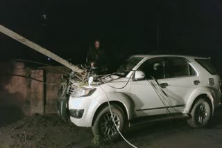 electric pole,  electric pole fall on car