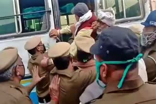 clash between police and farmers in faridabad