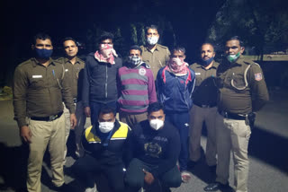 Central Delhi Police team arrests 5 accused and reveal robbery of 22 lakh