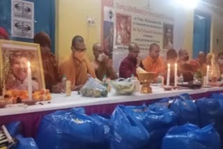 In East Delhi Mahant ji of Thailand read Buddhism to get rid of Coronavirus