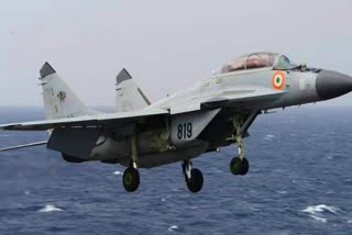 ନିଖୋଜ MiG-29K ପାଇଲଟଙ୍କ ମୃତ ଦେହ ସମୁଦ୍ରରୁ ଉଦ୍ଧାର କଲା ନୌସେନା