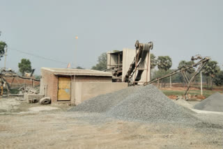 Action on illegal crushers in Giridih
