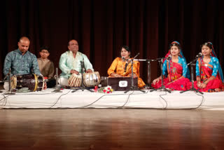 presentation of bagheli song