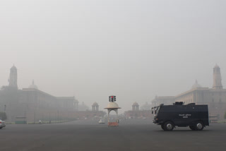 Moderate fog predicted for Delhi, air quality remains 'very poor'  Delhi  Moderate fog  air quality remains 'very poor'  air quality  very poor'  ഡല്‍ഹിയില്‍ കുറഞ്ഞ തോതില്‍ മൂടല്‍മഞ്ഞ്; വായു ഗുണനിലവാരം വളരെ മോശം  ഡല്‍ഹി  മൂടല്‍മഞ്ഞ്  വായു ഗുണനിലവാരം വളരെ മോശം  വായു ഗുണനിലവാരം