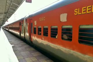 Daily commuters upset due to not running passenger trains IN RAIPUR