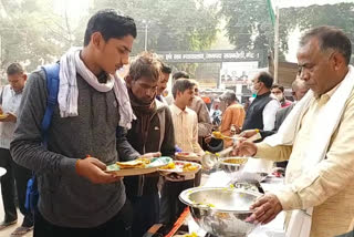 रायबरेली में मनाया गया सोनिया गांधी का जन्मदिन