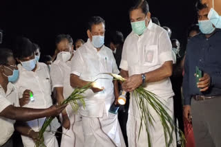 chief-minister-visits-flood-affected-crops